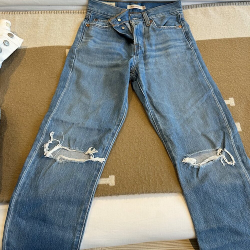 Levi's Ripped Straight Leg Jeans
